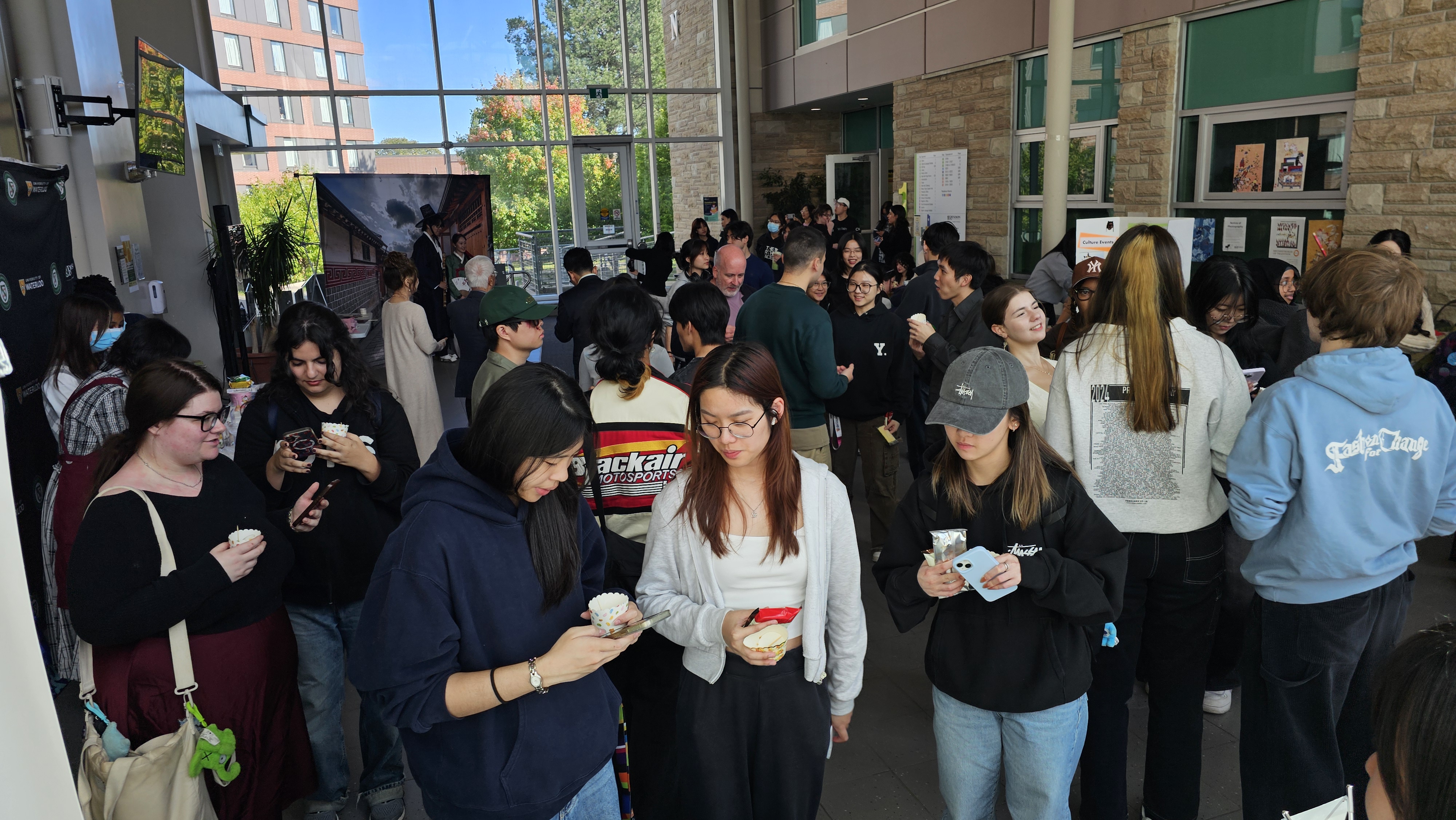 워털루 레니슨대학 세종학당 추석행사